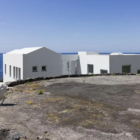 Lofts Azul Pastel 4* Horta (Azores)