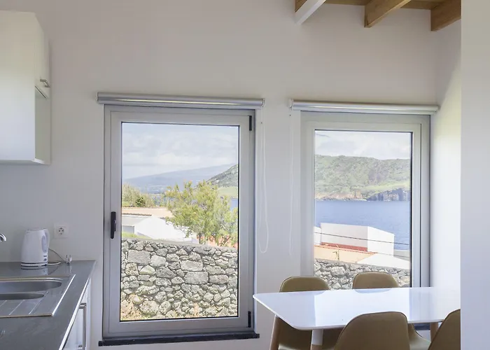 Lofts Azul Pastel Aparthotel Horta (Azores)