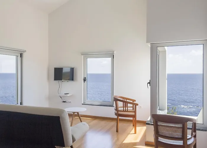 Lofts Azul Pastel 4* Horta (Azores)